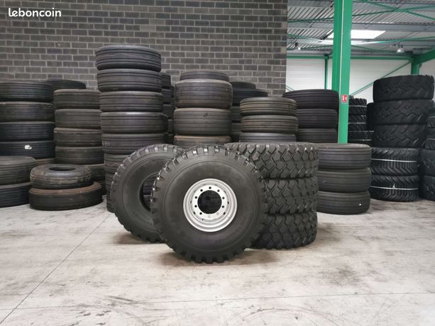 1261 445/85r225