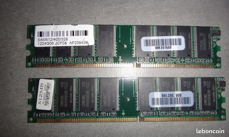 2 barrettes de RAM SAMSUNG DDR 512Mo PC3200