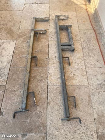 2 Pince dalle à planches acier zingué hauteur poteau 1 mètre