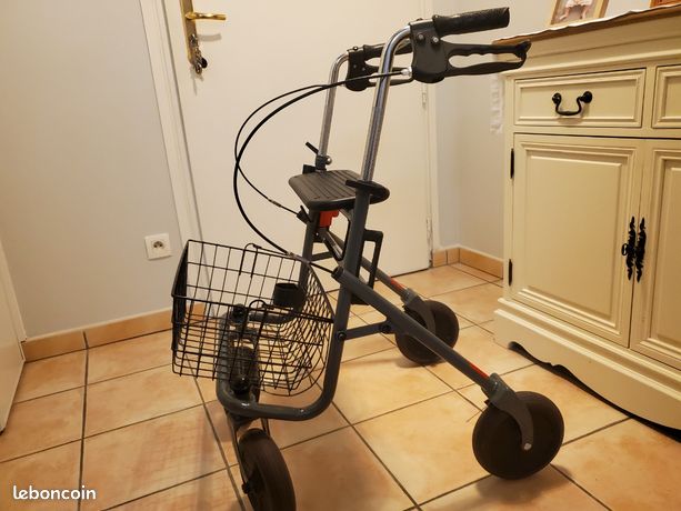 A saisir déambulateur