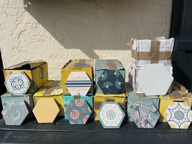 carrelage tomettes décoratives et carreaux gré cérame émaillé