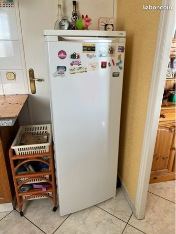 À vendre frigo Whirlpool