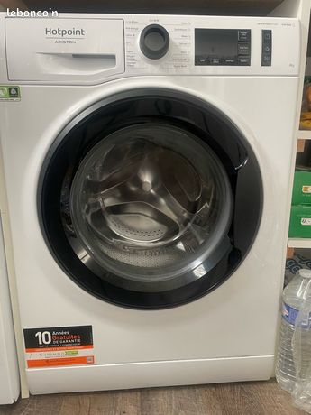 À VENDRE - Machine à laver Hotpoint Ariston 8kg