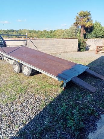 A vendre plateau porte-engins 3T5