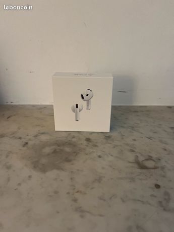 AirPods 4