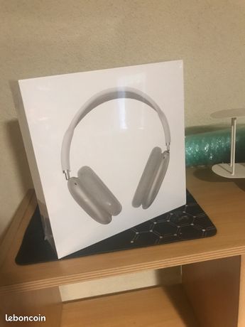 AirPods Max