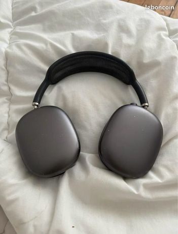 AirPods Max