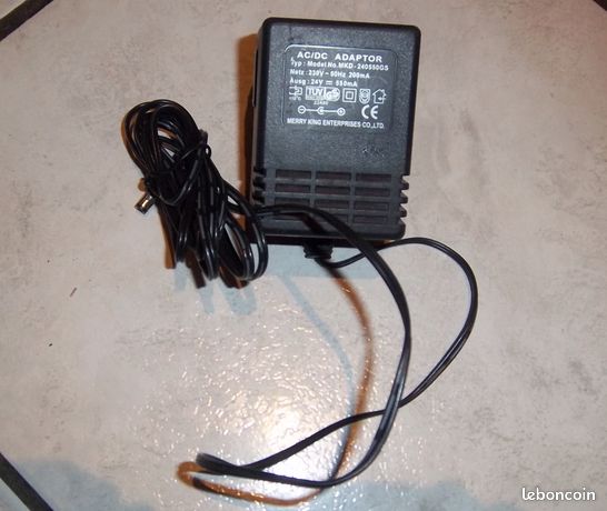 Alimentation AC/DC Adapteur mkd-240550GS