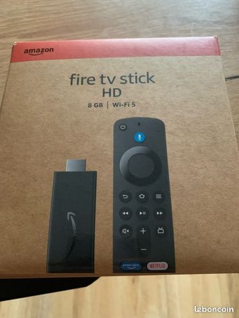 Amazon Fire TV Stick HD NEUF (Nouvelle génération) | TV gratuite et en direct, télécommande vocale Alexa, contrôle de la maison connectée, streaming HD