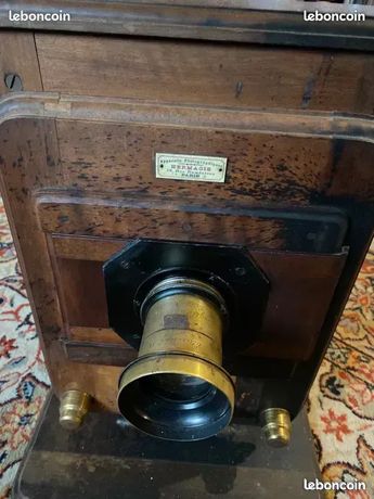 Anciennes Projector Hermagis avec objectif Voigtländer Euryscope IV nr 1 nr 42126