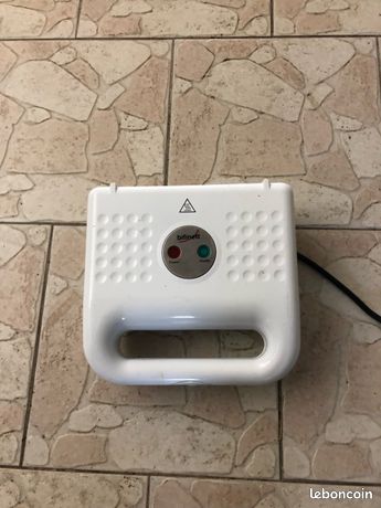 Appareil à "CROQUES-MONSIEUR"