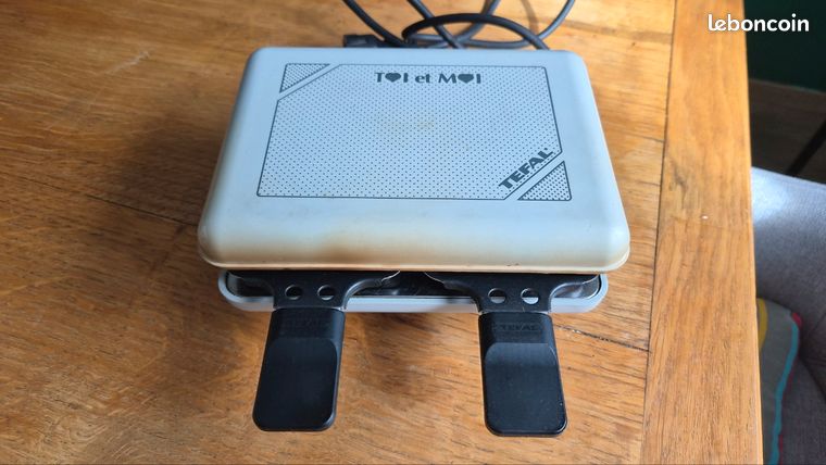 Appareil à raclette