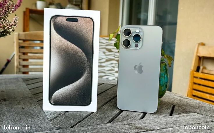 Apple iPhone 15 Pro Max 256GO Titane Naturel