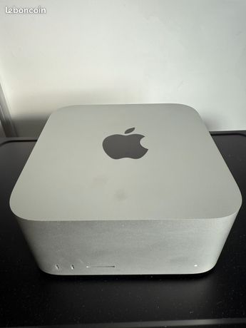 Apple Mac Studio M1 ULTRA 2 To 64 Go de ram Livré avec sacoche de transport