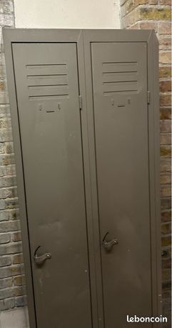Armoire vestiaire