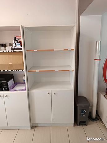 Armoire