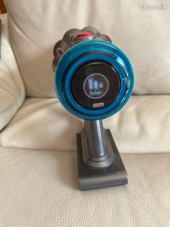 Aspirateur balai Dyson