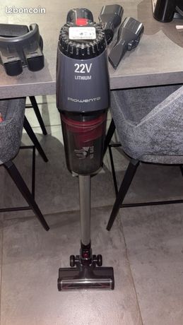 Aspirateur balais