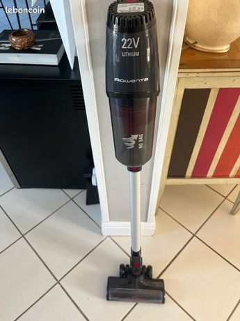 Aspirateur balais