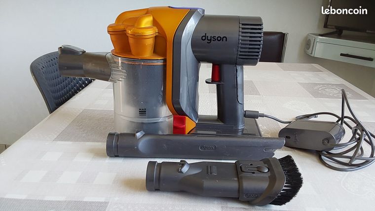 Aspirateur dyson