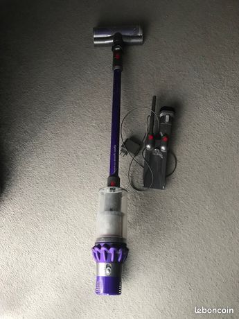 Aspirateur dyson v10