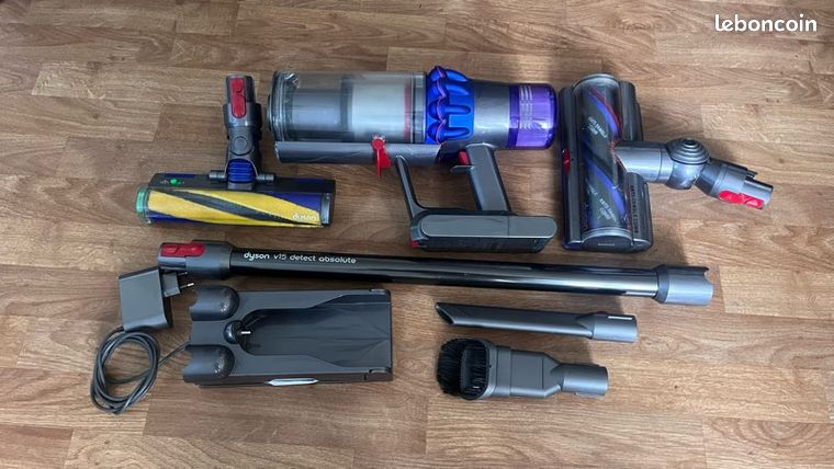 Aspirateur dyson v15 fluffy