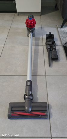 Aspirateur dyson v6