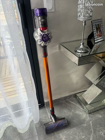 Aspirateur Dyson V8