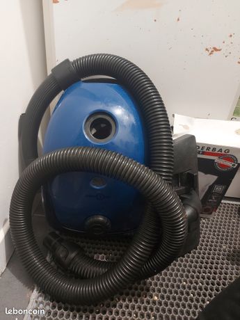 Aspirateur en