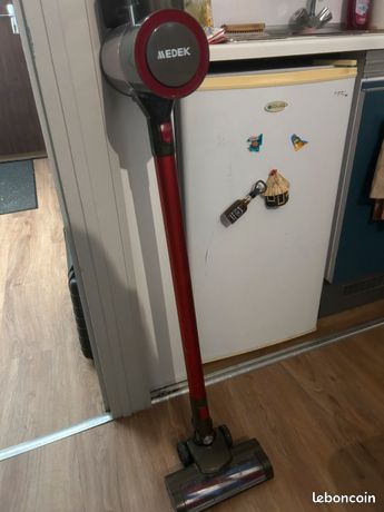 Aspirateur medek