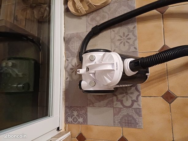Aspirateur oceanic