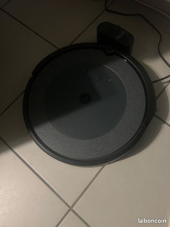 Aspirateur robot