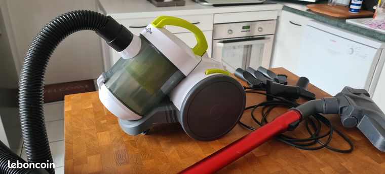 Aspirateur sans sac HIGH ONE C1