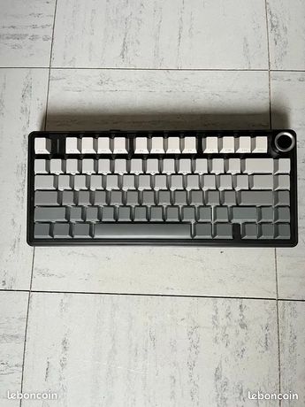 Aula F75 Pro