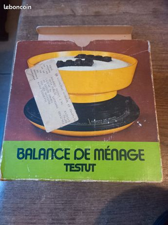 Balance de ménage Testut