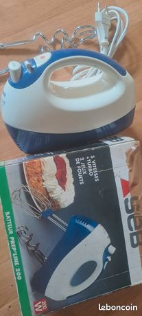Batteur électrique bleu marque Seb