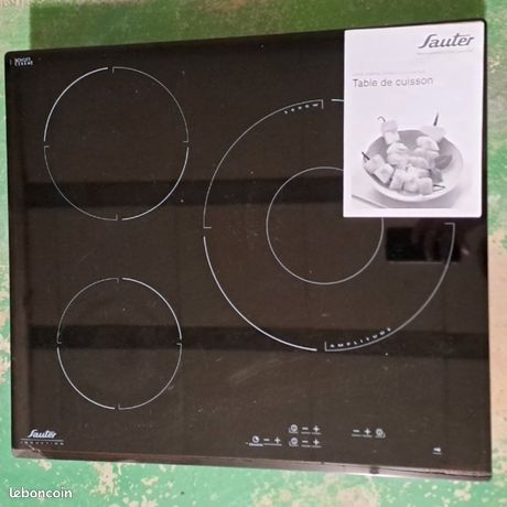 Belle Table de Cuisson Induction SAUTER
