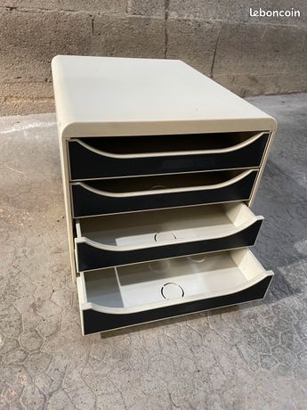 Boîtes classeurs courriers