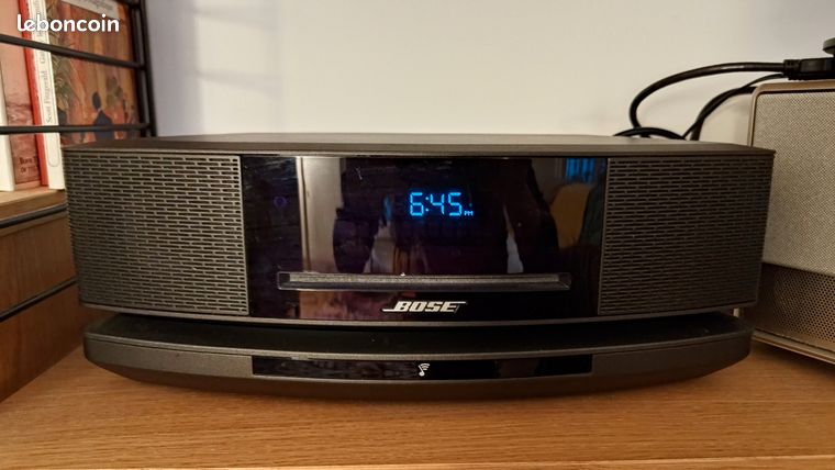 Bose Wave SoundTouch Music System IV + socle Wi-Fi Bluetooth – excellent état