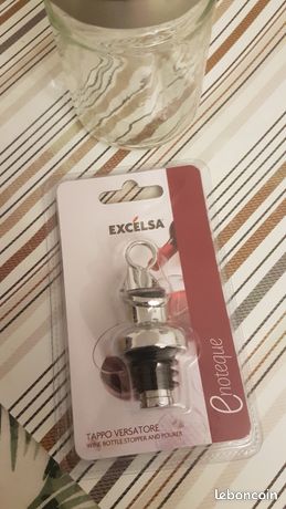 Bouchon verseur vin