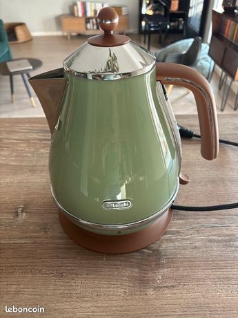 Bouilloire Delonghi Icona