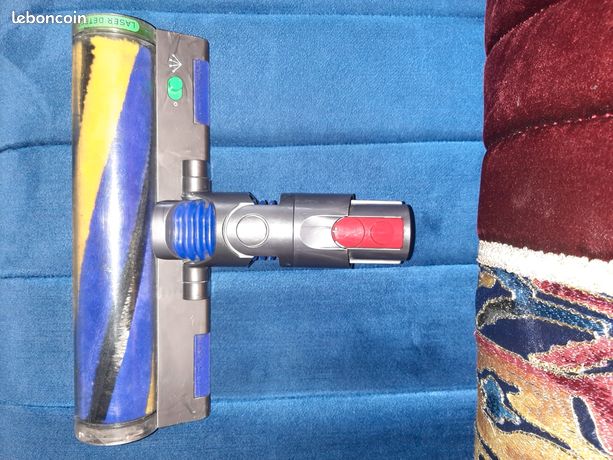 Brosse dyson fluflly v12