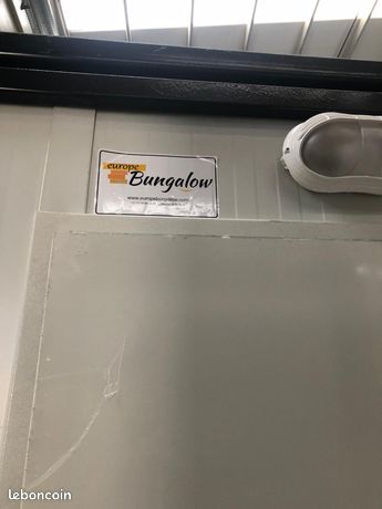 Bureau Bungalow