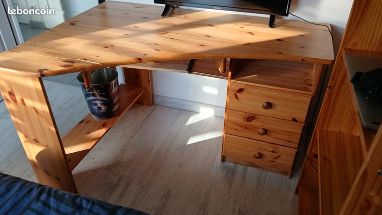 Bureau d’angle pin pour bricoleur