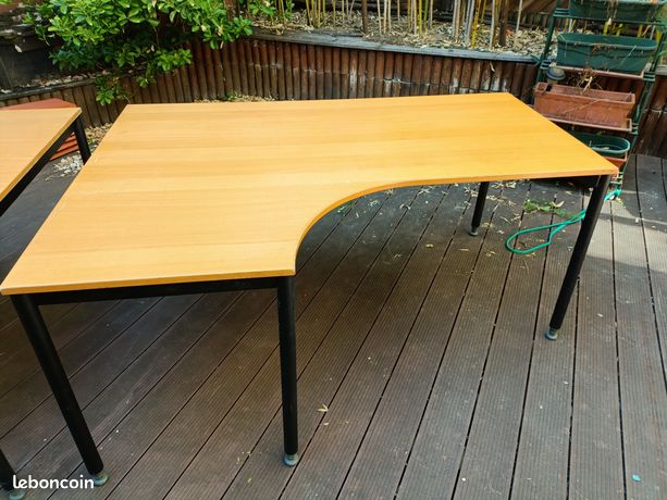 Bureau d'angle