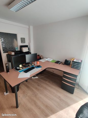 Bureau d'angle