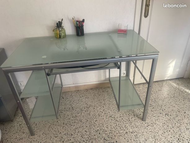 Bureau en verre