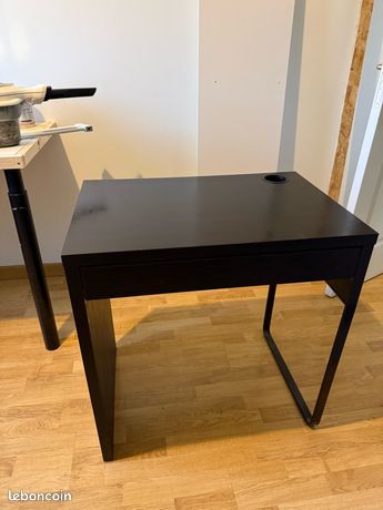 Bureau IKEA