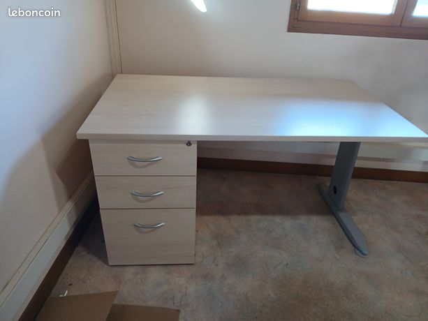 Bureau pro