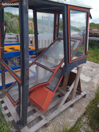 Cabine IH serie 33